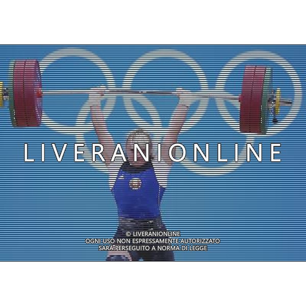 (120801) -- LONDON, Aug. 1, 2012 () -- Maryna Shkermankova of Belarus competes during the women\'s 69kg weightlifting event at London 2012 Olympic Games, London, Britain, Aug. 1, 2012. Maryna Shkermankova won the bronze medal of the event with a total of 256kg. (/Chen Jianli) /ALDO LIVERANI SAS-ITALY ONLY - EDITORIAL USE ONLY