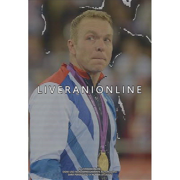 Team GB\'s Sir Chris Hoy is emotional after winning Gold in the Men\'s Team Sprint 2012 London Olympics - Cycling Track - Day 6 - Thursday 2nd August 2012 - Velodrome - Olympic Park - London å© CameraSport - 43 Linden Ave. Countesthorpe. Leicester. England. LE8 5PG - Tel: +44 (0) 116 277 4147 - admin@camerasport.com - www.camerasport.com /AG ALDOLIVERANI SAS - ITALY ONLY 