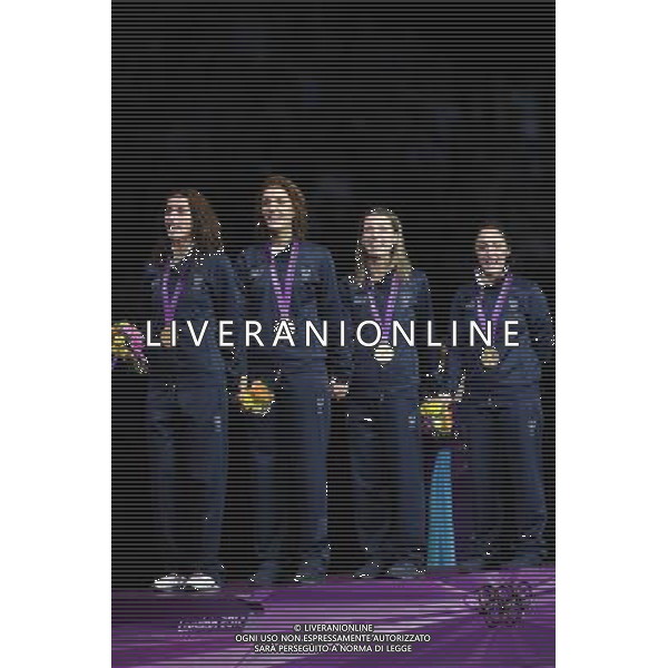 Londra, 02/08/2012. XXXÁ Giochi Olimpici di Londra- Vezzali, Di Francisca, Errigo e Salvatori vincono l\'oro nel fioretto a squadre nella foto: Vezzali, Di Francisca, Errigo e Salvatori Foto di Gabriele Forzano / GMT /AG ALDO LIVERANI SAS