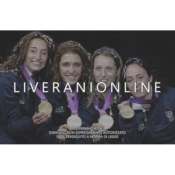 Londra, 02/08/2012. XXXÁ Giochi Olimpici di Londra- Vezzali, Di Francisca, Errigo e Salvatori vincono l\'oro nel fioretto a squadre nella foto: Vezzali, Di Francisca, Errigo e Salvatori Foto di Gabriele Forzano / GMT /AG ALDO LIVERANI SAS