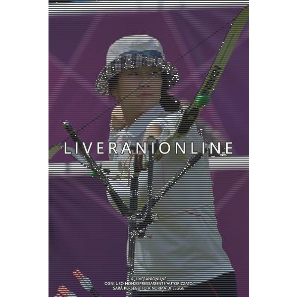 (120802) -- LONDON, Aug. 2, 2012 () -- Ki Bo Bae of South Korea competes during women\'s individual final of archery event, at London 2012 Olympic Games in London, Britain, August 2, 2012. Ki Bo Bae won the gold medal. (/Gesang Dawa) (zgp) /PHOTOSHOT/ALDO LIVERANI ITALY ONLY -