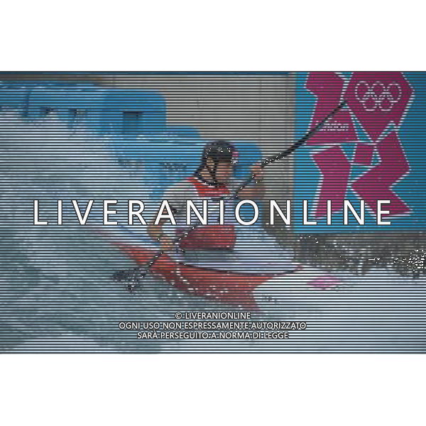 (120802) -- LONDON, Aug. 2, 2012 () -- Emilie Fer of France competes during women\'s canoe slalom Kayak (K1) final competition, at London 2012 Olympic Games in London, Britain, on August 2, 2012. Emilie Fer of France won gold medal. (/Guo Yong) (nxl) /PHOTOSHOT/ALDO LIVERANI ITALY ONLY -