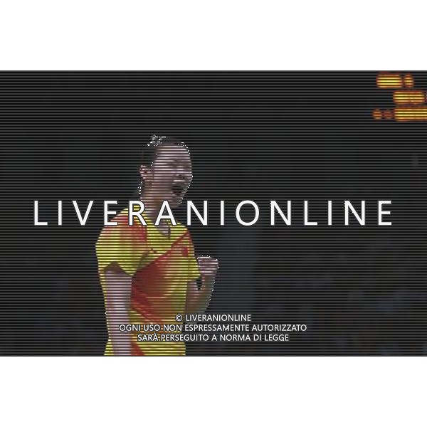 (120803) -- LONDON, Aug. 3, 2012 () -- Li Xuerui of China takes part in women\'s badminton singles semifinal contest, at London 2012 Olympic Games in London, Britain, on August 3, 2012. Li Xuerui of China defeated Wang Xin of China 2-0. (/Ren Zhenglai) (nxl) ©PHOTOSHOT/Agenzia Aldo Liverani Sas - ITALY ONLY - GIOCHI OLIMPICI, OLIMPIADI LONDRA 2012