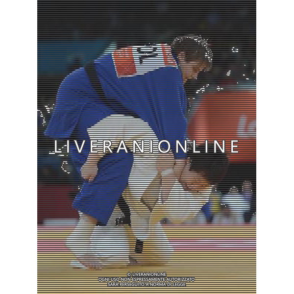 (120803) -- LONDON, Aug. 3, 2012 () -- Tong Wen of China (in white) competes with Urszula Sadkowska of Poland during women\'s Judo +78kg elimination round of 16 contest, at London 2012 Olympic Games in London, Britain, on August 3, 2012. Tong Wen of China won. (/Wang Qingqin) (nxl) ©PHOTOSHOT/Agenzia Aldo Liverani Sas - ITALY ONLY - GIOCHI OLIMPICI, OLIMPIADI LONDRA 2012