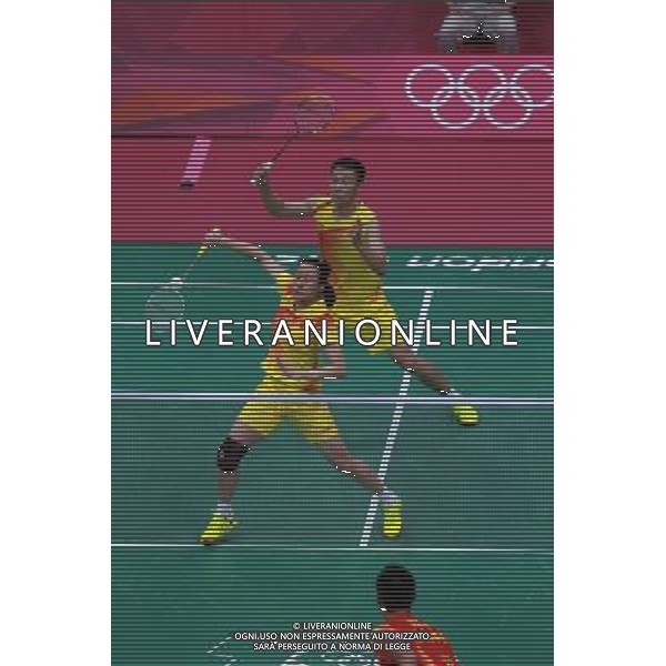 (120803) -- LONDON, Aug. 3, 2012 () -- Zhang Nan and Zhao Yunlei of China take part in badminton mixed doubles gold medal competition, at London 2012 Olympic Games in London, Britain, on August 3, 2012. Zhang Nan and Zhao Yunlei of China won gold medal. (/Ren Zhenglai) (nxl) ©PHOTOSHOT/Agenzia Aldo Liverani Sas - ITALY ONLY - GIOCHI OLIMPICI, OLIMPIADI LONDRA 2012