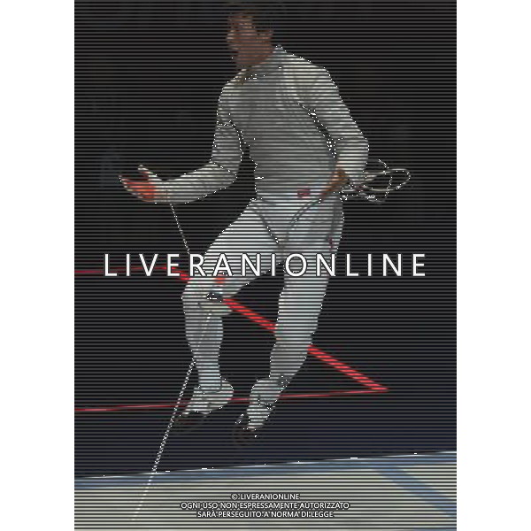 (120803) -- LONDON, Aug. 3, 2012 () -- Fencer of South Korea celebrates during the gold medal match of men\'s team Sabre Fencing event between South Korea and Romania at London 2012 Olympic Games, London, Britain, Aug. 3, 2012. Team South Korea won the gold medal of the event. (/Zeng Yi) ©PHOTOSHOT/Agenzia Aldo Liverani Sas - ITALY ONLY - GIOCHI OLIMPICI, OLIMPIADI LONDRA 2012