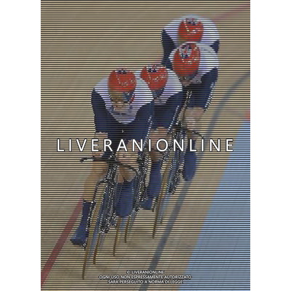 (120803) -- LONDON, Aug. 3, 2012 () -- Cyclers of team Britain compete during the men\'s team pursuit of Cycling track event at London 2012 Olympic Games, London, Britain, Aug. 3, 2012. Britain won the gold medal of the event. (/Li Ga) ©PHOTOSHOT/Agenzia Aldo Liverani Sas - ITALY ONLY - GIOCHI OLIMPICI, OLIMPIADI LONDRA 2012