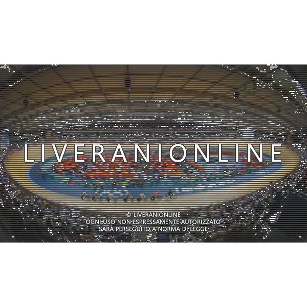 (120803) -- LONDON, Aug. 3, 2012 () -- Cyclists compete during cycling track women\'s keirin competition, at London 2012 Olympic Games in London, Britain, August 3, 2012. (/Liu Dawei) (zgp) ©PHOTOSHOT/Agenzia Aldo Liverani Sas - ITALY ONLY - GIOCHI OLIMPICI, OLIMPIADI LONDRA 2012
