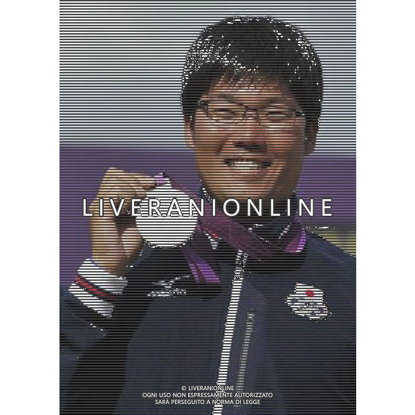 (120803) -- LONDON, Aug. 3, 2012 () -- Silver medalist Takaharu Furukawa of Japan poses at awarding ceremony of men\'s individual of archery, at London 2012 Olympic Games in London, Britain, August 3, 2012. (/Gesang Dawa) (zgp) ©PHOTOSHOT/Agenzia Aldo Liverani Sas - ITALY ONLY - GIOCHI OLIMPICI, OLIMPIADI LONDRA 2012