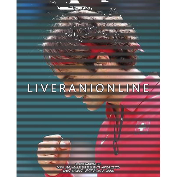 (120803) -- LONDON, Aug. 3, 2012 () -- Roger Federer of Switzerland competes during men\'s tennis singles semifinals contest, at London 2012 Olympic Games in London, Britain, on August 3, 2012. Roger Federer of Switzerland defeated Juan Martin Del Potro of Argentina 2-1. (/Chen Jianli) (nxl) ©PHOTOSHOT/Agenzia Aldo Liverani Sas - ITALY ONLY - GIOCHI OLIMPICI, OLIMPIADI LONDRA 2012