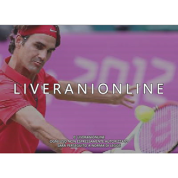 (120803) -- LONDON, Aug. 3, 2012 () -- Roger Federer of Switzerland competes during men\'s tennis singles semifinals contest, at London 2012 Olympic Games in London, Britain, on August 3, 2012. Roger Federer of Switzerland defeated Juan Martin Del Potro of Argentina 2-1. (/Chen Jianli) (nxl) ©PHOTOSHOT/Agenzia Aldo Liverani Sas - ITALY ONLY - GIOCHI OLIMPICI, OLIMPIADI LONDRA 2012