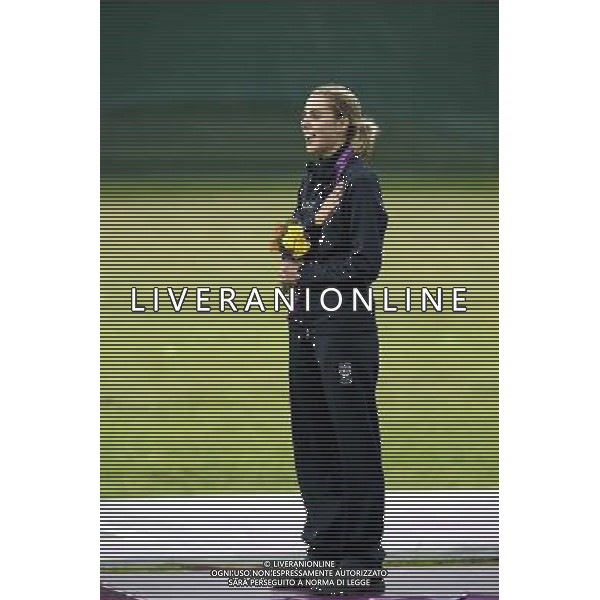 Olympic Games , Royal Artillery Barracks,Olympic Games. Jessica Rossi Agente della Polizia di Stato Centra un Oro da Record 99 su 100, il Trap Mondiale e\' ai Suoi Piedi. Dedicato a Tutti Quelli delle Forze dell\'Ordine che Fanno Bene il Proprio Dovere. Foto di Ferdinando Mezzelani-GMT AG ALDO LIVERANI S A S