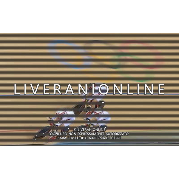 China\'s Womans Pursuit team in action 2012 London Olympics - Cycling Track - Day 7 - Friday 3rd August 2012 - Velodrome - Olympic Park - London å© CameraSport - 43 Linden Ave. Countesthorpe. Leicester. England. LE8 5PG - Tel: +44 (0) 116 277 4147 - admin@camerasport.com - www.camerasport.com AG ALDO LIVERANI S A S ONLY ITALY