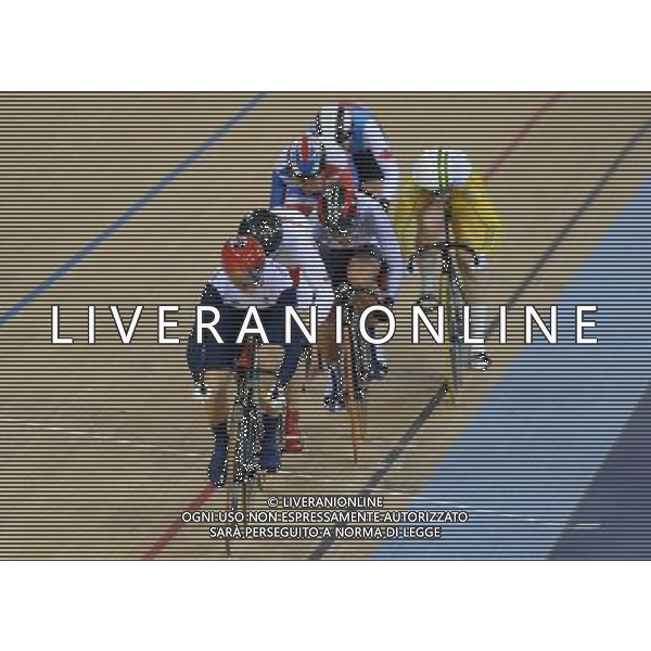 Great Britain\'s Victoria Pendleton in action in the Woman\'s Keirin race 2012 London Olympics - Cycling Track - Day 7 - Friday 3rd August 2012 - Velodrome - Olympic Park - London å© CameraSport - 43 Linden Ave. Countesthorpe. Leicester. England. LE8 5PG - Tel: +44 (0) 116 277 4147 - admin@camerasport.com - www.camerasport.com AG ALDO LIVERANI S A S ONLY ITALY