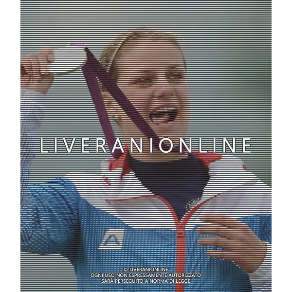(120804) -- LONDON, Aug. 4, 2012 () -- Silver medalist Zuzana Stefecekova of Slovakia poses at awarding ceremony of women\'s trap of shooting, at London 2012 Olympic Games in London, Britain, August 4, 2012. Jessica Rossi won gold medal and set a new world record in this event. (/Yang Zongyou) (zgp) ©PHOTOSHOT/Agenzia Aldo Liverani Sas - ITALY ONLY - GIOCHI OLIMPICI, OLIMPIADI LONDRA 2012