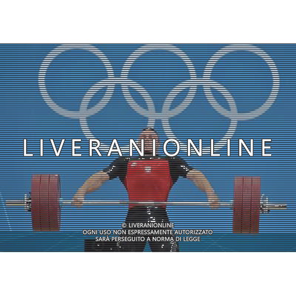 (120803) -- LONDON, Aug. 3, 2012 () -- Adrian Edward Zielinski of Poland competes during men\'s 85kg weightlifting event at London 2012 Olympic Games, London, Britain, Aug. 3, 2012. Adrian Edward Zielinski claimed the gold medal of the event with a total of 385kg. (/Gong Lei) ©PHOTOSHOT/Agenzia Aldo Liverani Sas - ITALY ONLY - GIOCHI OLIMPICI, OLIMPIADI LONDRA 2012