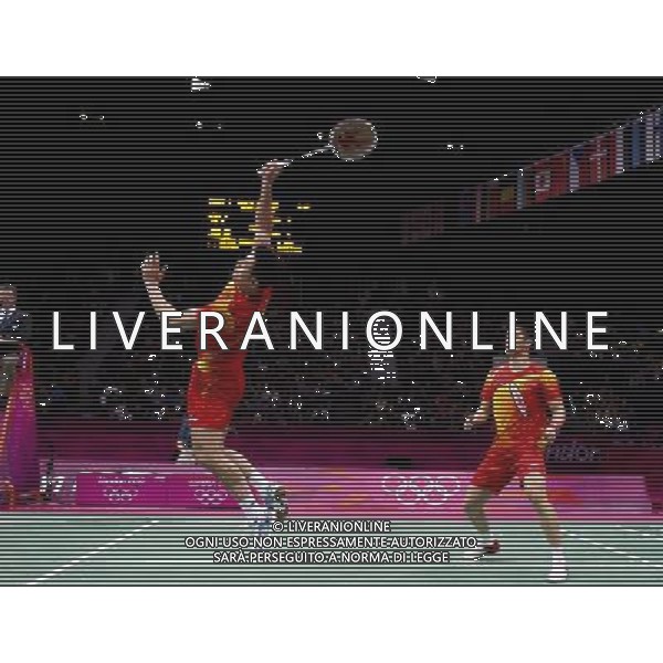 (120804) -- LONDON, Aug. 4, 2012 () -- Cai Yun/Fu Haifeng of China compete during men\'s doubles semifinal of badminton against Koo Kien Keat/Tan Boon Heong of Malaysia, at London 2012 Olympic Games in London, Britain, August 4, 2012. The Chinese players won the match 2-0. (/Tang Shi) (zgp) ©PHOTOSHOT/Agenzia Aldo Liverani Sas - ITALY ONLY - GIOCHI OLIMPICI, OLIMPIADI LONDRA 2012
