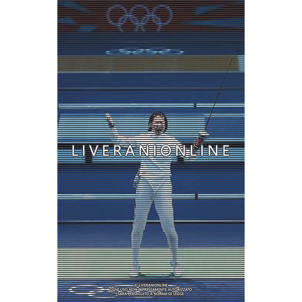 (120804) -- LONDON, Aug. 4, 2012 () -- Fencer of China celebrates after the last bout of the semifinal match of women\'s team epee between China and Russia at London 2012 Olympic Games, London, Britain, Aug. 4, 2012. China won the match 20-19 and advanced to the final. (/Wu Xiaoling) ©PHOTOSHOT/Agenzia Aldo Liverani Sas - ITALY ONLY - GIOCHI OLIMPICI, OLIMPIADI LONDRA 2012