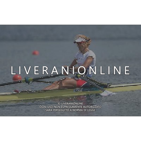 (120804) -- LONDON, Aug. 4, 2012 () -- Miroslava Knapkova of Czech Republic competes during women\'s single sculls final contest of rowing event, at London 2012 Olympic Games in London, Britain, on August 4, 2012. Miroslava Knapkova of Czech Republic won gold medal. (/cheng min) (nxl) ©PHOTOSHOT/Agenzia Aldo Liverani Sas - ITALY ONLY - GIOCHI OLIMPICI, OLIMPIADI LONDRA 2012