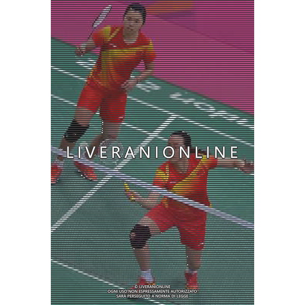 (120804) -- LONDON, Aug. 4, 2012 () -- China\'s Zhao Yunlei (R)/Tian Qing compete during women\'s badminton doubles against Mizuki Fuji/Reika Kakiiwa of Japan, at London 2012 Olympic Games in London, Britain, August 4, 2012. China\'s Zhao Yunlei/Tian Qing won the match 2-0 and claimed the title in this event. (/Chen Xiaowei) (zgp) ©PHOTOSHOT/Agenzia Aldo Liverani Sas - ITALY ONLY - GIOCHI OLIMPICI, OLIMPIADI LONDRA 2012
