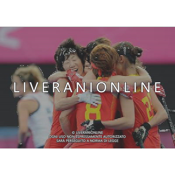 (120804) -- LONDON, Aug. 4, 2012 () -- Players of China celebrate after winning the women\'s preliminary round group A match of Hockey between China and Britain at London 2012 Olympic Games, London, Britain, Aug. 4, 2012. China won the match 2-1. (/Wang Yuguo) ©PHOTOSHOT/Agenzia Aldo Liverani Sas - ITALY ONLY - GIOCHI OLIMPICI, OLIMPIADI LONDRA 2012