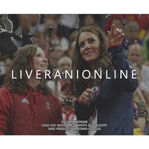 (120805) -- LONDON, Aug. 5, 2012 () -- Catherine (R), Duchess of Cambridge, watches the gymnastics finals in the North Greenwich Arena at London 2012 Olympic Games, London, Britain, Aug. 5, 2012. (/Wang Shen) PHOTOSHOT/AG ALDO LIVERANI SAS - ITALY ONLY -
