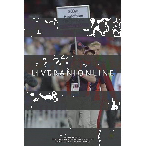 Game Maker leading out athletes. Olympic Stadium, Stratford. London /PHOTOSHOT/AG ALDO LIVERANI SAS - ITALY ONLY -