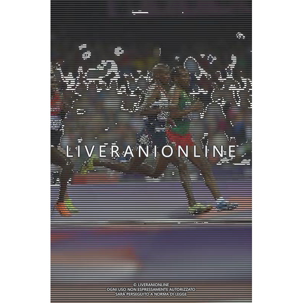 LONDON, ENGLAND - AUGUST 04: Mohamed Farah of Great Britain competes in the Men\'s 10,000m Final on Day 8 of the London 2012 Olympic Games at Olympic Stadium on August 4, 2012 in London, England. /PHOTOSHOT/AG ALDO LIVERANI SAS - ITALY ONLY -