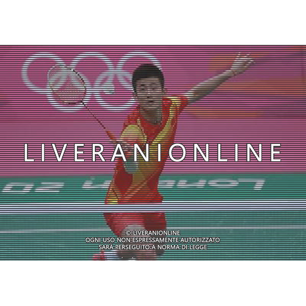 (120805) -- LONDON, Aug. 5, 2012 () -- China\'s Chen Long returns the ball during men\'s badminton singles bronze medal match against Lee Hyun Il of South Korea, at London 2012 Olympic Games in London, Britain, August 5, 2012. Chen Long won the match 2-1 and won bronze medal. (/Ren Zhenglai) (zgp) /PHOTOSHOT/AG ALDO LIVERANI SAS - ITALY ONLY -