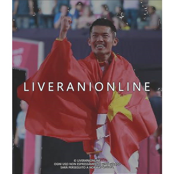 (120805) -- LONDON, Aug. 5, 2012 () -- China\'s Lin Dan celebrates victory after men\'s badminton singles gold medal match against Lee Chong Wei of Malaysia, at London 2012 Olympic Games in London, Britain, August 5, 2012. China\'s Lin Dan won gold medal in this event. (/Ren Zhenglai) (zgp) /PHOTOSHOT/AG ALDO LIVERANI SAS - ITALY ONLY -