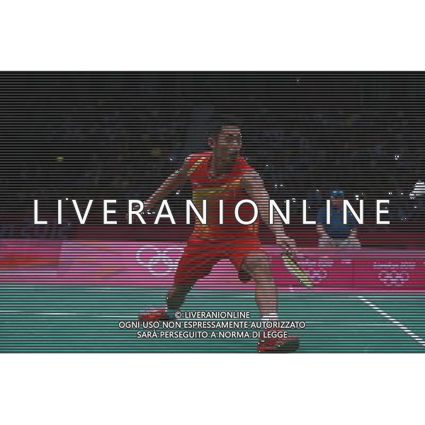 (120805) -- LONDON, Aug. 5, 2012 () -- China\'s Lin Dan comeptes during men\'s badminton singles gold medal match against Lee Chong Wei of Malaysia, at London 2012 Olympic Games in London, Britain, August 5, 2012. China\'s Lin Dan won gold medal in this event. (/Ren Zhenglai) (zgp) /PHOTOSHOT/AG ALDO LIVERANI SAS - ITALY ONLY -
