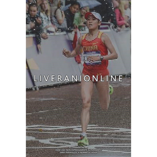 (120805) -- LONDON, Aug. 5, 2012 () -- Wang Xueqin of China competes during women\'s marathon final at London 2012 Olympic Games in London, Britain, August 5, 2012. Zhu ranked 22th in the final. (/Yang Lei) (zgp) /PHOTOSHOT/AG ALDO LIVERANI SAS - ITALY ONLY -
