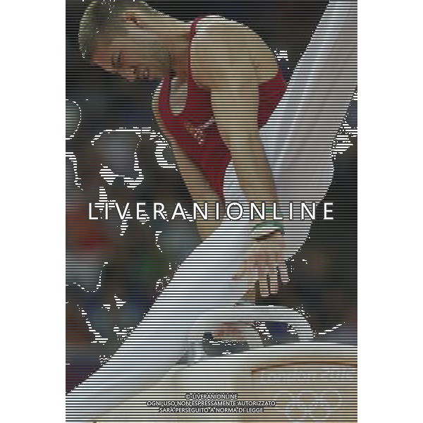 (120805) -- LONDON, Aug. 5, 2012 () -- Krisztian Berki of Hungary competes during men\'s pommel horse final contest of Gymnastics Artistic event, at London 2012 Olympic Games in London, Britain, on August 5, 2012. Krisztian Berki of Hungary won gold medal. (/Shen Bohan) (nxl) /PHOTOSHOT/AG ALDO LIVERANI SAS - ITALY ONLY -