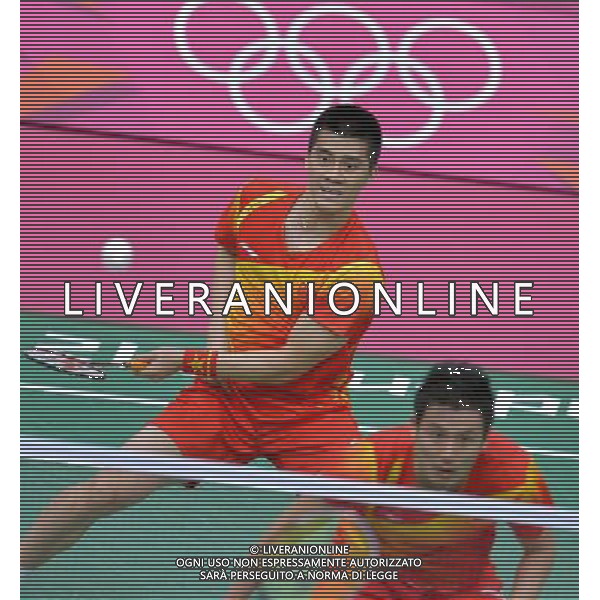 (120805) -- LONDON, Aug. 5, 2012 () -- China\'s Fu Haifeng (L)/Cai Yun compete during men\'s badminton doubles gold medal match against Mathias Boe/Carsten Mogensen of Denmark, at London 2012 Olympic Games in London, Britain, August 5, 2012. - China\'s Fu Haifeng/Cai Yun won the match 2-0 and won gold medal. (/Chen Xiaowei) (zgp) /PHOTOSHOT/AG ALDO LIVERANI SAS - ITALY ONLY -