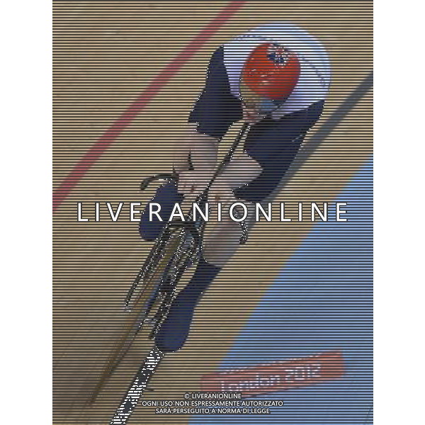 (120805) -- LONDON, Aug. 5, 2012 () -- Edward Clancy of Britain competes during the men\'s omnium match of Cycling Track at London 2012 Olympic Games, London, Britain, Aug. 5, 2012. Edward Clancy of Britain won the bronze medal of the event. (/Li Ga) /PHOTOSHOT/AG ALDO LIVERANI SAS - ITALY ONLY -