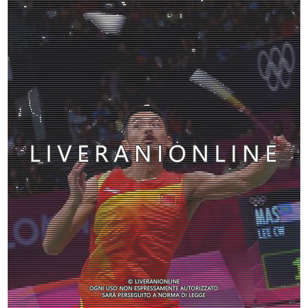 (120805) -- LONDON, Aug. 5, 2012 () -- China\'s Lin Dan competes during men\'s badminton singles gold medal match against Lee Chong Wei of Malaysia, at London 2012 Olympic Games in London, Britain, August 5, 2012. China\'s Lin Dan won gold medal in this event. (/Chen Xiaowei) (zgp) /PHOTOSHOT/AG ALDO LIVERANI SAS - ITALY ONLY -