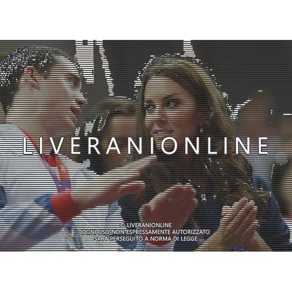 (120805) -- LONDON, Aug. 5, 2012 () -- Catherine (R), Duchess of Cambridge, watches the gymnastics finals in the North Greenwich Arena at London 2012 Olympic Games, London, Britain, Aug. 5, 2012. (/Wang Shen) /PHOTOSHOT/AG ALDO LIVERANI SAS - ITALY ONLY -
