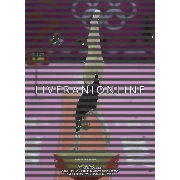 (120805) -- LONDON, Aug. 5, 2012 () -- Sandra Raluca Izbasa of Romania competes during women\'s vault final contest of gymnastics artistic event, at London 2012 Olympic Games in London, Britain, on August 5, 2012. Mc Kayla Maroney of USA won silver medal. (/Qi Heng) (nxl) /PHOTOSHOT/AG ALDO LIVERANI SAS - ITALY ONLY -