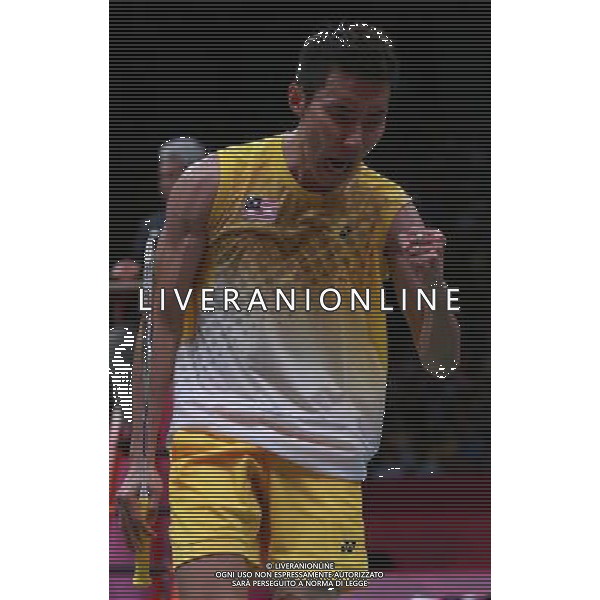 (120805) -- LONDON, Aug. 5, 2012 () -- Lee Chong Wei of Malaysia comeptes during men\'s badminton singles gold medal match against Lin Dan of China, at London 2012 Olympic Games in London, Britain, August 5, 2012. Lee Chong Wei lost the match 1-2 and won silver medal. (/Ren Zhenglai) (zgp) /PHOTOSHOT/AG ALDO LIVERANI SAS - ITALY ONLY -