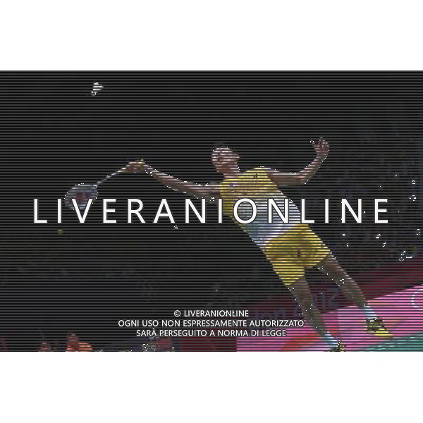 (120805) -- LONDON, Aug. 5, 2012 () -- Lee Chong Wei of Malaysia comeptes during men\'s badminton singles gold medal match against Lin Dan of China, at London 2012 Olympic Games in London, Britain, August 5, 2012. Lee Chong Wei lost the match 1-2 and won silver medal. (/Ren Zhenglai) (zgp) /PHOTOSHOT/AG ALDO LIVERANI SAS - ITALY ONLY -
