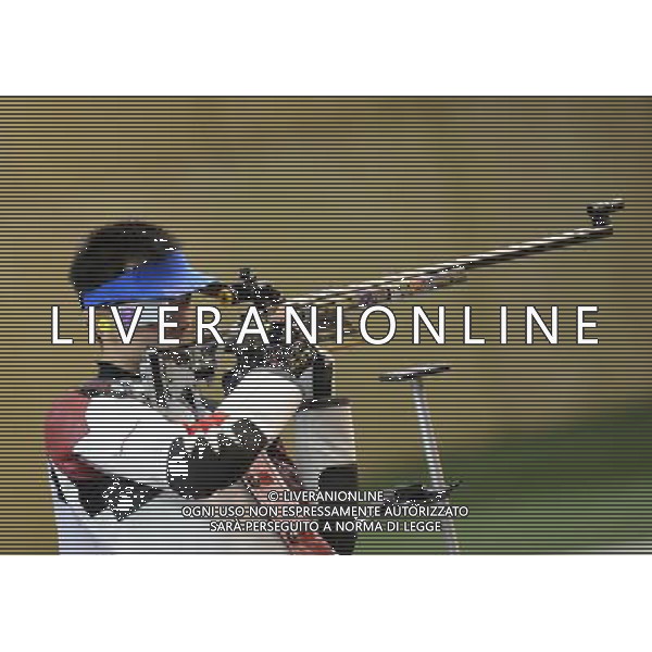 (120806) -- LONDON, Aug. 6, 2012 () -- China\'s Zhu Qinan competes during men\'s 50m rifle 3 positions final of shooting at London 2012 Olympic Games, London, Britain, Aug. 6, 2012. Zhu Qinan ranked fifth in the contest. (/Zeng Yi)(zgp) AG ALDO LIVERANI S A S ONLY ITALY