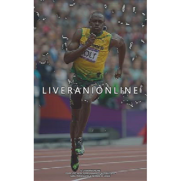 LONDYN 07.08.2012 IGRZYSKA 30 OLIMPIADY LONDON 2012 THE GAMES OF THE XXXOLIMPIAD LEKKOATLETYKA ATHLETICS NZ USAIN BOLT FOT MAREK BICZYK PRZEGLAD SPORTOWY NEWSPIX.PL.07.2012 London 2012. Athletics. semifinals of 200 meters --- Newspix.pl AG ALDO LIVERANI S A S ONLY ITALY *** Local Caption *** www.newspix.pl mail us: info@newspix.pl call us: 0048 022 23 22 222 --- Polish Picture Agency by Ringier Axel Springer Poland