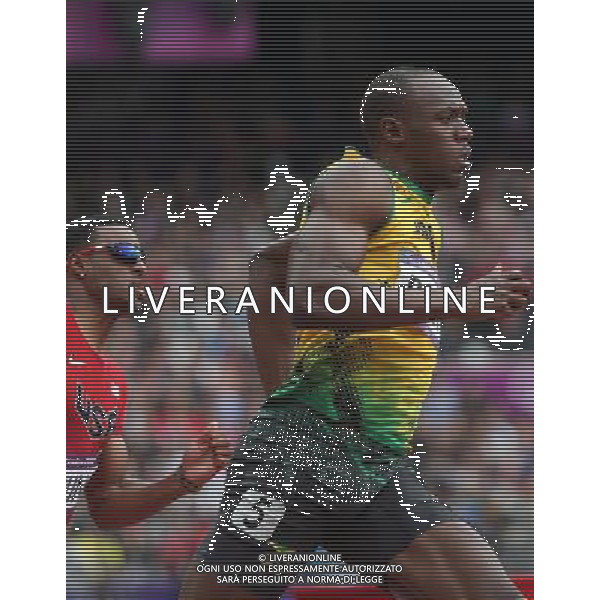 (120807) -- LONDON, Aug. 7, 2012 () -- Usain Bolt of Jamaica competes during men\'s 200m heat at London 2012 Olympic Games, London, Britain, Aug. 7, 2012. Bolt advanced to semifinal with 20.39. (/Li Ming)(zgp) AG ALDO LIVERANI S A S ONLY ITALY