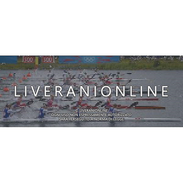 (120807) -- LONDON, Aug. 7, 2012 () -- Teams compete during women\'s 500m kayak four (K4) competition of Canoe Sprint event, at London 2012 Olympic Games in Britain, on August 7, 2012. The Hungarian team won gold medal. (/Qi Heng) (nxl) AG ALDO LIVERANI S A S ONLY ITALY