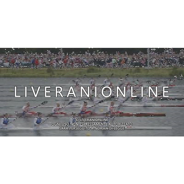 (120807) -- LONDON, Aug. 7, 2012 () -- Teams compete during women\'s 500m kayak four (K4) competition of Canoe Sprint event, at London 2012 Olympic Games in Britain, on August 7, 2012. The Hungarian team won gold medal. (/Qi Heng) (nxl) AG ALDO LIVERANI S A S ONLY ITALY