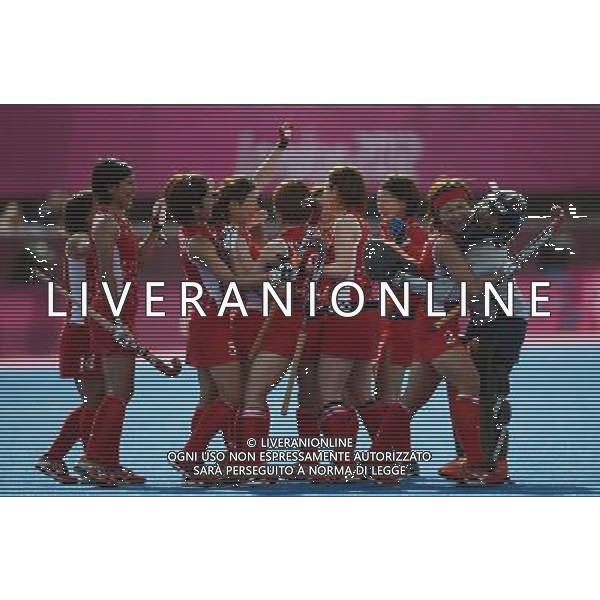 (120807) -- LONDON, Aug. 7, 2012 () -- Japanese players celebrate during women\'s hockey classification 9th-10th match between Japan and South Africa, at London 2012 Olympic Games in London, Britain, on August 7, 2012. Japan won 2-1. (/Tao Xiyi) (nxl) AG ALDO LIVERANI S A S ONLY ITALY