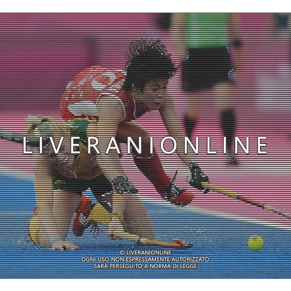(120807) -- LONDON, Aug. 7, 2012 () -- Players compete during women\'s hockey classification 9th-10th match between Japan and South Africa, at London 2012 Olympic Games in London, Britain, on August 7, 2012. Japan won 2-1. (/Tao Xiyi) (nxl) AG ALDO LIVERANI S A S ONLY ITALY