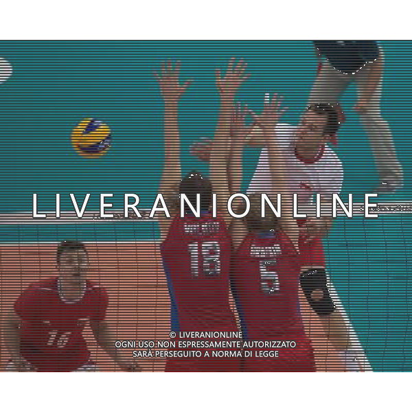 LONDYN 08.08.2012 IGRZYSKA 30 OLIMPIADY LONDON 2012 THE GAMES OF THE XXXOLIMPIAD PILKA SIATKOWA MEZCZYZN MEN VOLLEYBOLL NZ BARTOSZ KUREK FOT MAREK BICZYK PRZEGLAD SPORTOWY NEWSPIX.PL --- Newspix.pl /AG ALDO LIVERANI OLIMPIADI LONDRA 2012 - ITALY ONLY - *** Local Caption *** .