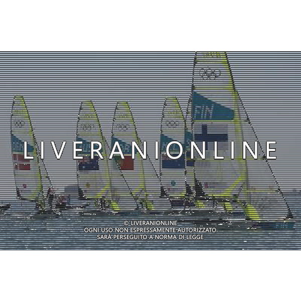 (120808) -- LONDON, Aug. 8, 2012 () -- Athletes compete during 49er Men competition of sailing event, at London 2012 Olympic Games in Britain, on August 8, 2012. Nathan Outteridge and Iain Jensen of Australia won gold medal. (/Zeng Yi) (nxl) /PHOTOSHOT/AG ALDO LIVERANI SAS ITALY ONLY -