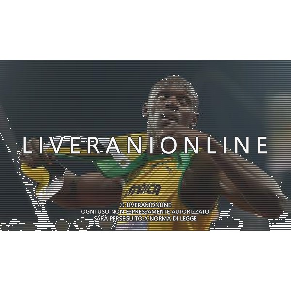 (120809) -- LONDON, Aug. 9, 2012 () -- Usain Bolt of Jamaica celebrates after men\'s 200m final, at London 2012 Olympic Games, London, Britain, Aug. 9, 2012. Usain Bolt won gold medal with 19.32. (/Li Ga)(zgp) ©photoshot/AGENZIA ALDO LIVERANI SAS - ITALY ONLY - GIOCHI OLIMPICI, OLIMPIADI LONDRA 2012